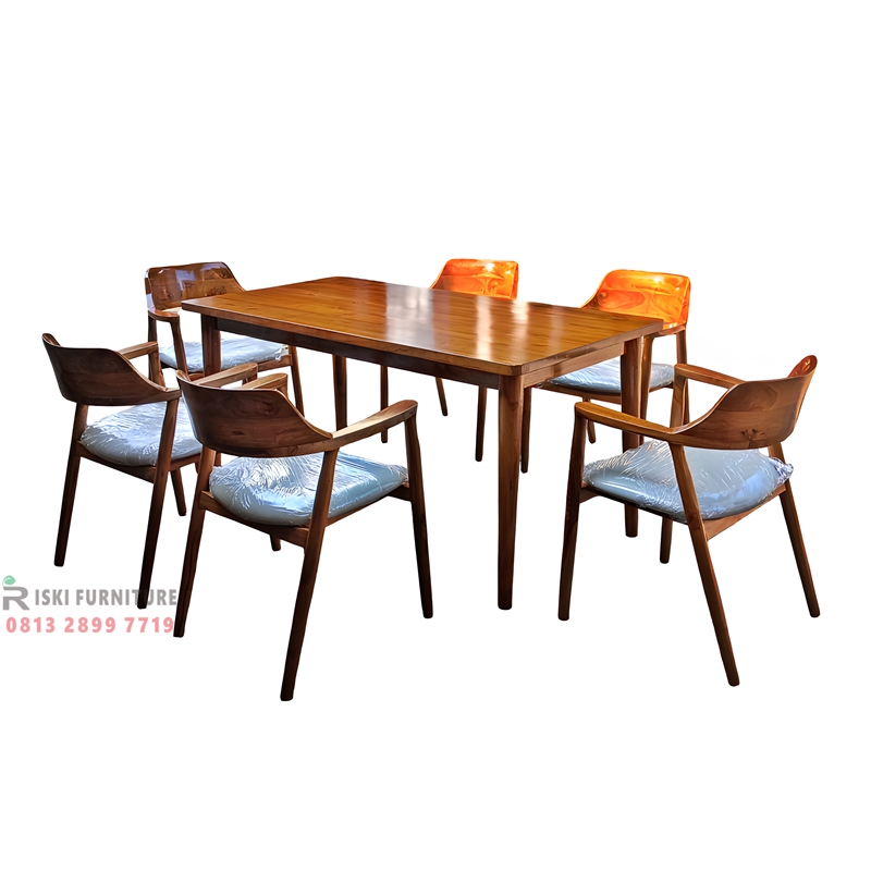 Meja Kursi Cafe Mojokerto