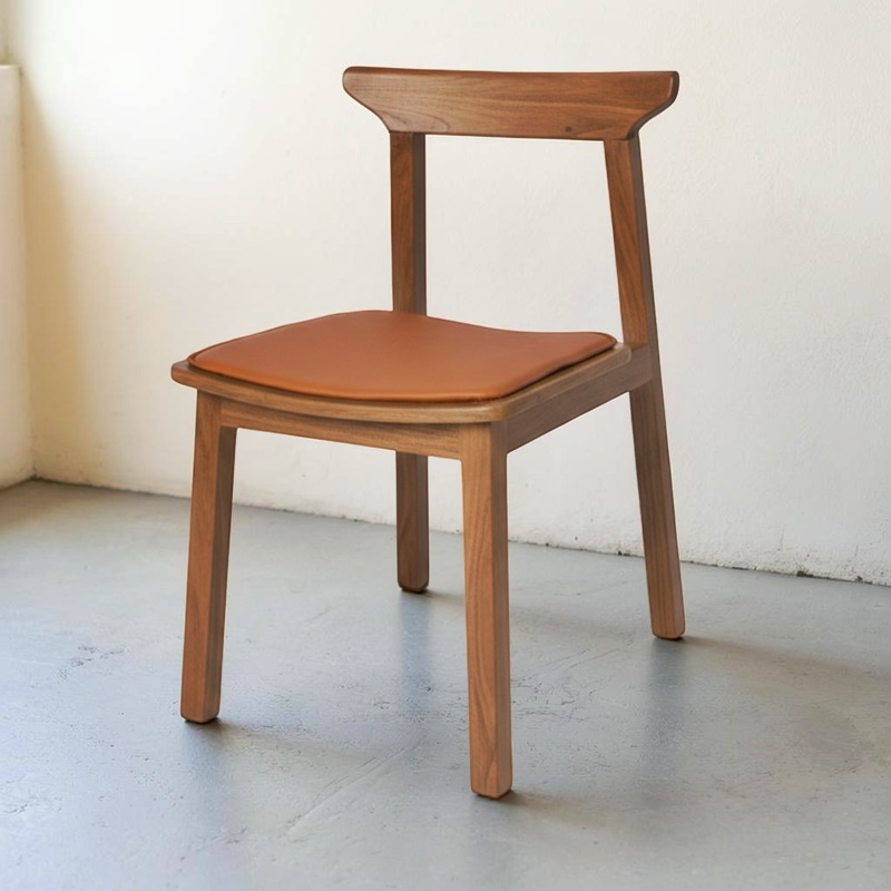 Cafe Malang Kursi Unik